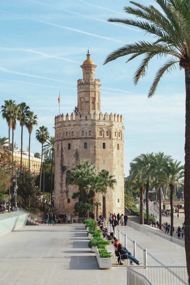 qué ver cerca de la Torre del Oro Sevilla